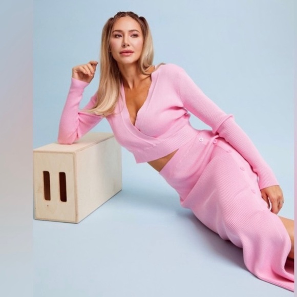 Pink Ribbed Knit Two-Piece Set - Picture 3 of 4